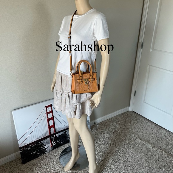 🌼Michael Kors Purse - Picture 8 of 14